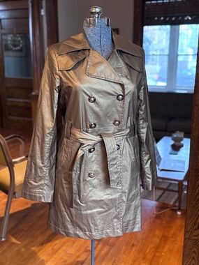 Amazing Via Spiga Gold Metallic Double Breasted Belted Trench Coat in EUC Medium